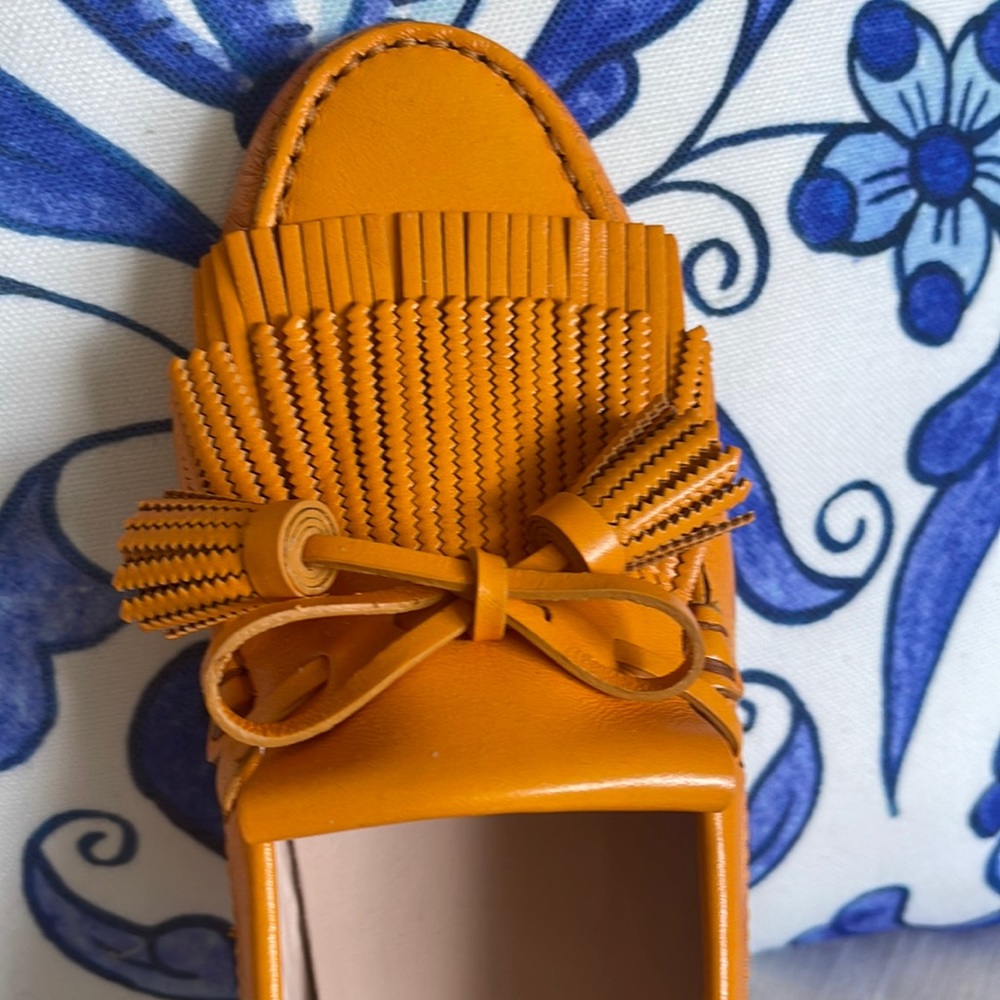 Tod’s loafers